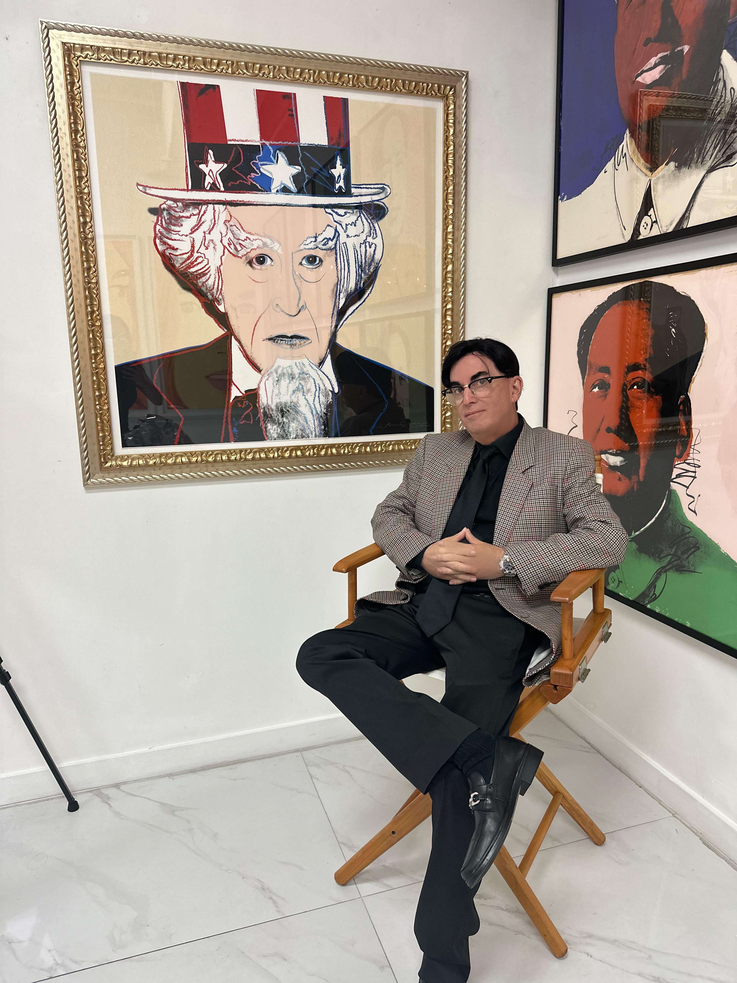 Les Roberts of Miami Fine Art Gallery Featured in Exclusive Online Interview